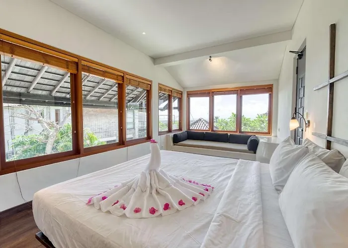 Bukit Senja Ungasan 3br With Pool & Sunset Views Villa Uluwatu